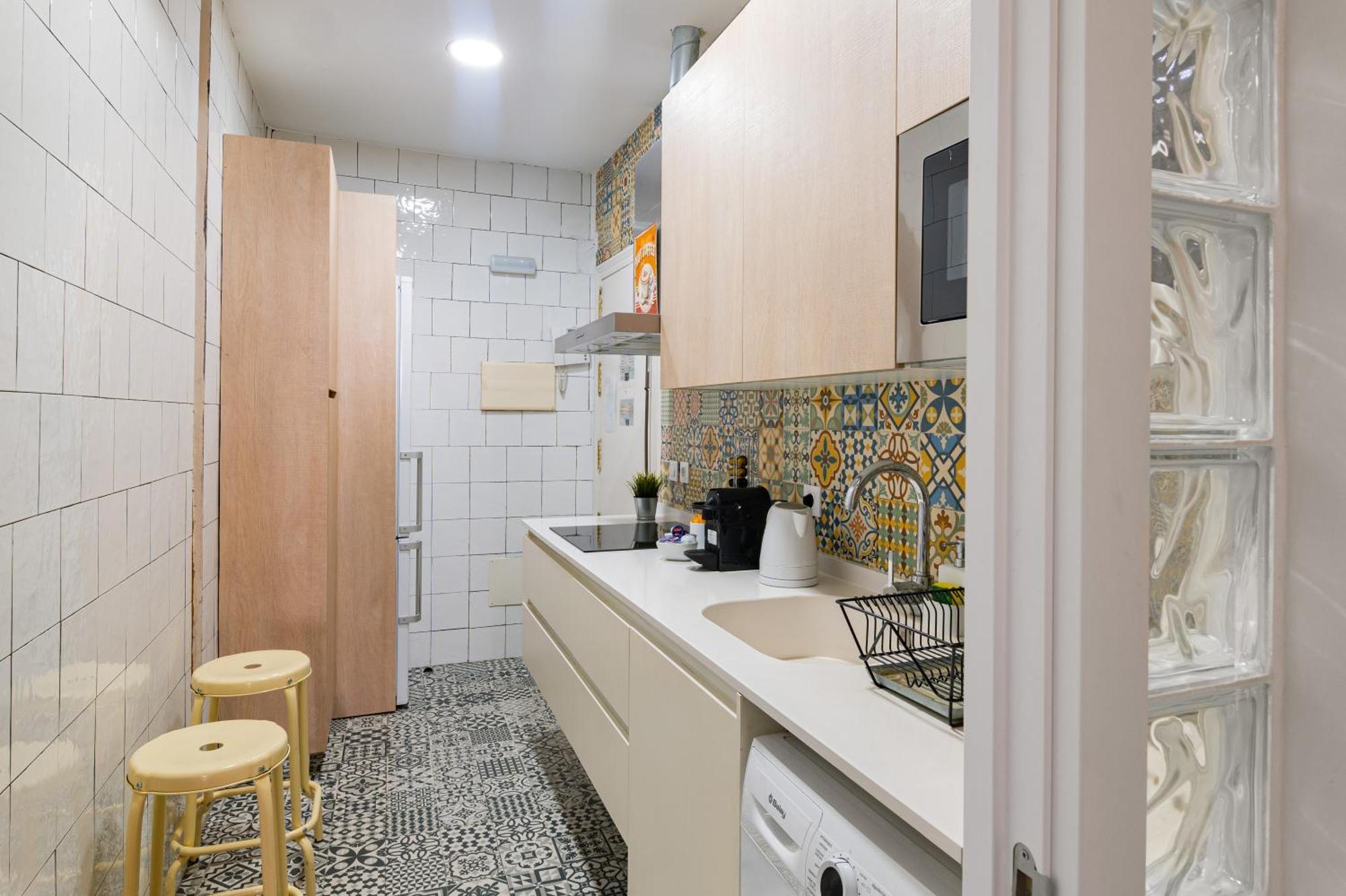 Vintage Apartment Near Puerta Del Sol Madrid Eksteriør bilde