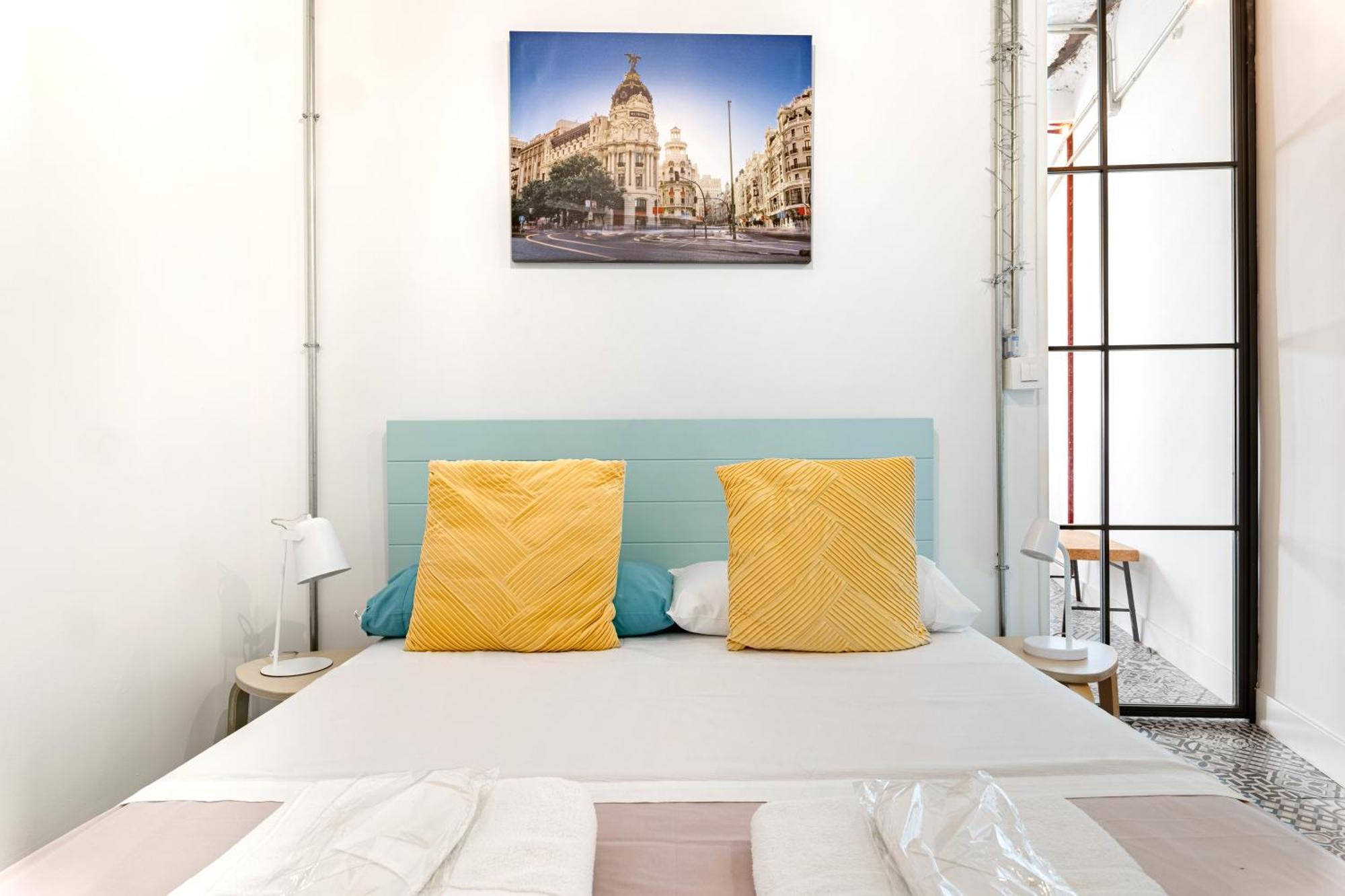 Vintage Apartment Near Puerta Del Sol Madrid Eksteriør bilde