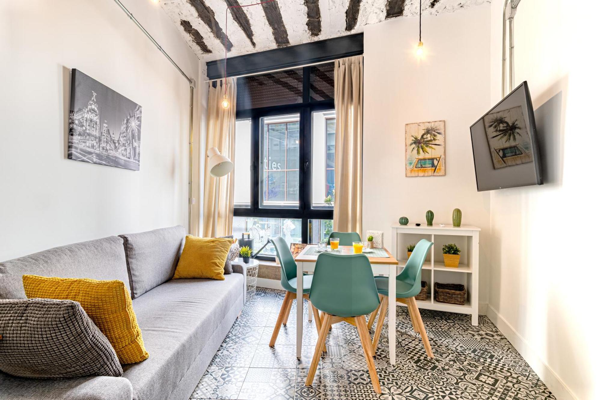 Vintage Apartment Near Puerta Del Sol Madrid Eksteriør bilde