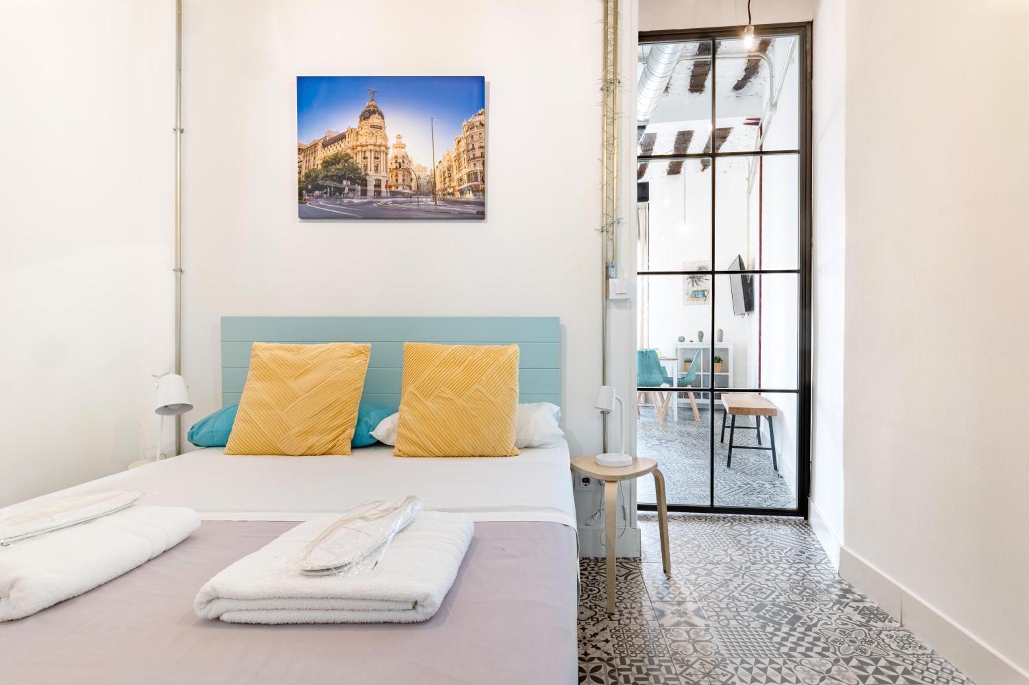 Vintage Apartment Near Puerta Del Sol Madrid Eksteriør bilde